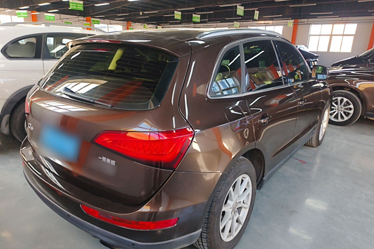 奥迪Q5 2013款 40 TFSI 进取型车身外观6005