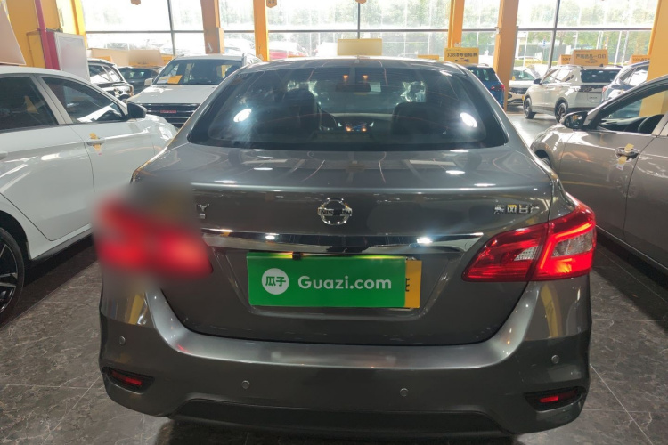 日产 轩逸 2019款 经典 1.6XE CVT舒适版车身外观6