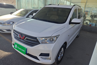 五菱汽车 五菱宏光 2019款 1.5L S标准型国VI LAR