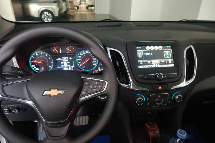 雪佛兰 探界者 2017款 535T 自动领界版中控内饰7002