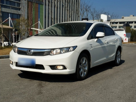 本田 思域 2013款 十周年纪念 1.8L 自动舒适版