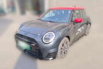 电动MINI COOPER 2024款 452km COOPER SE 赛车手