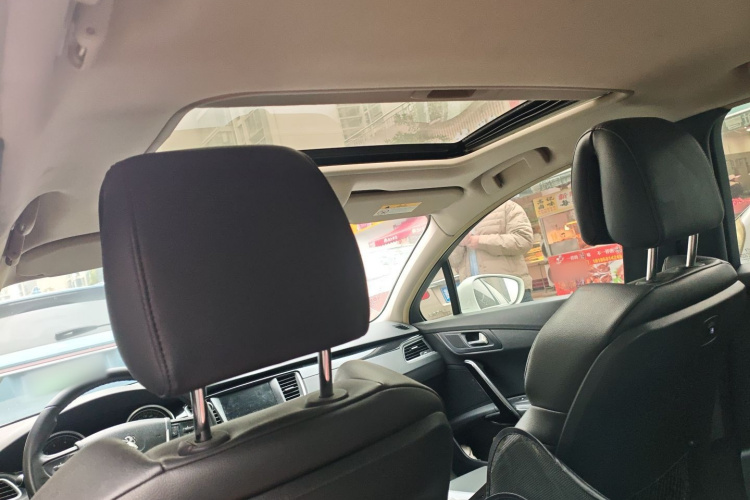 标致508 2013款 2.0L 两周年纪念 自动智享版局部细节22