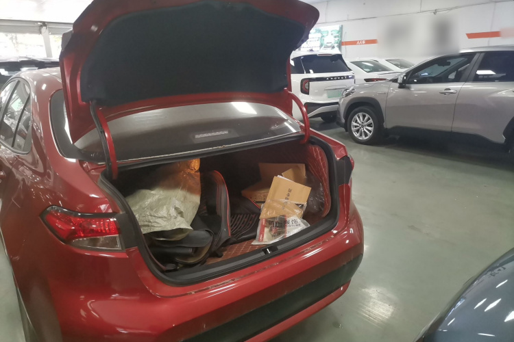 丰田 雷凌 2021款 185T CVT豪华版局部细节23