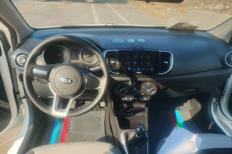 起亚 焕驰 2017款 1.4L 手动智享版Value中控内饰12