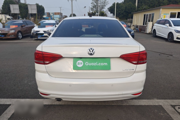 大众 朗逸 2017款 1.6L 手动风尚版车身外观6