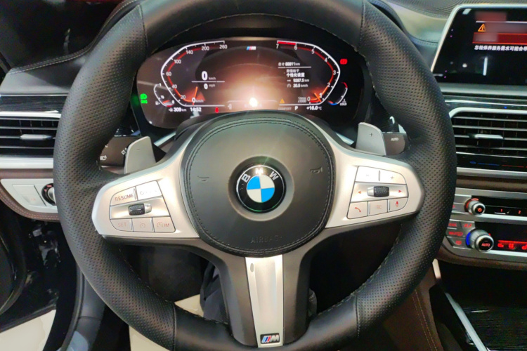 宝马7系 2019款 改款 730Li M运动套装中控内饰13