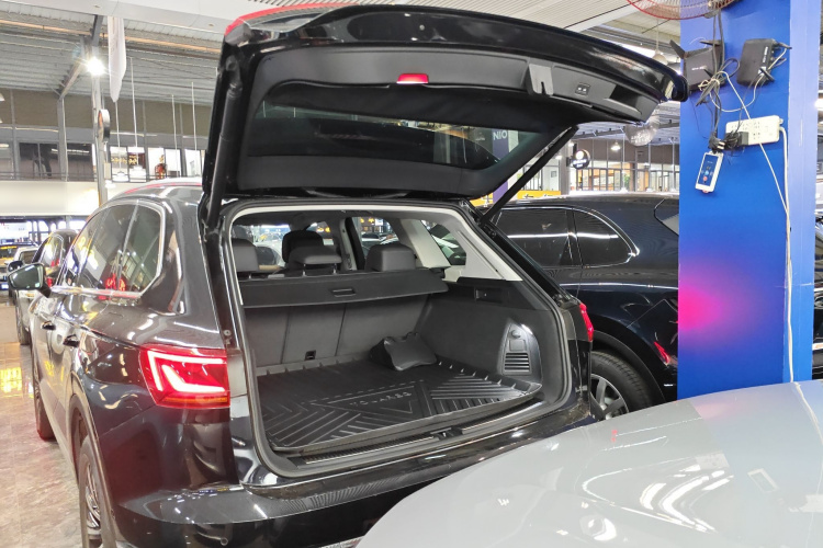 大众 途锐新能源 2021款 eHybrid局部细节23