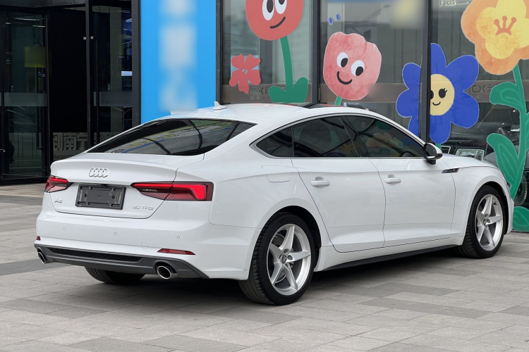 奥迪A5 2017款 Sportback 40 TFSI 时尚型车身外观6006
