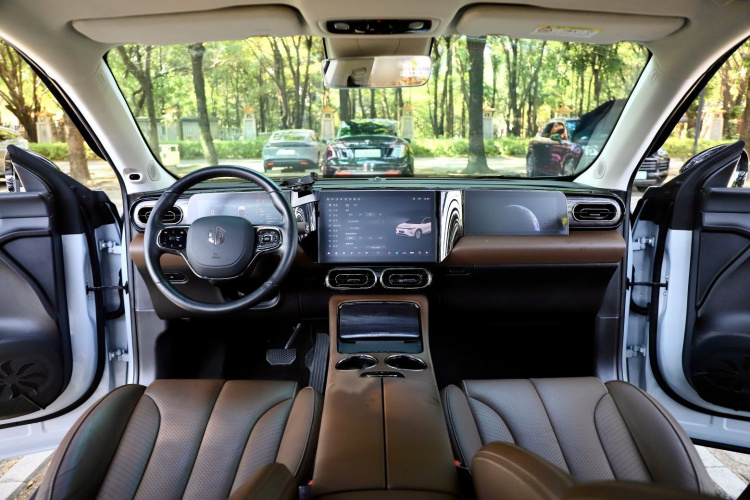 零跑汽车 零跑C11 2021款 性能版中控内饰7004