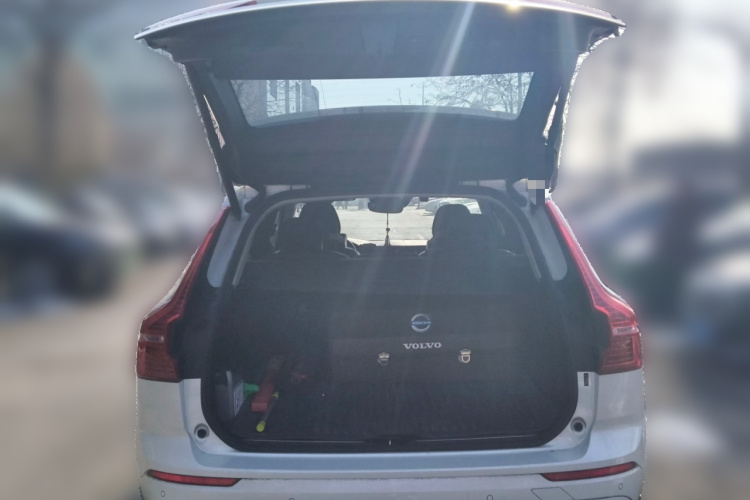 沃尔沃XC60 2019款 T5 四驱智远版 国V中控内饰23