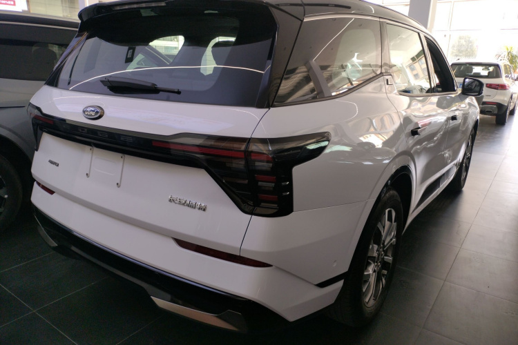 福特 2023款 锐界L 2.0T EcoBoost 四驱七座至尊型车身外观7