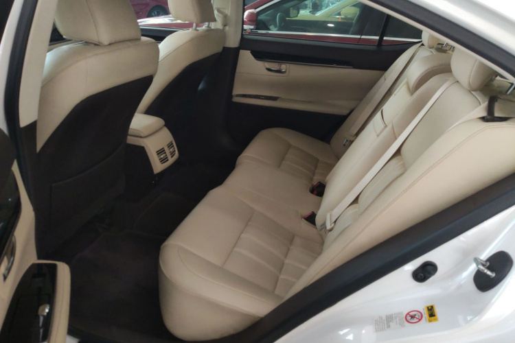 雷克萨斯ES 2016款 200 Midnight特别限量版中控内饰7004