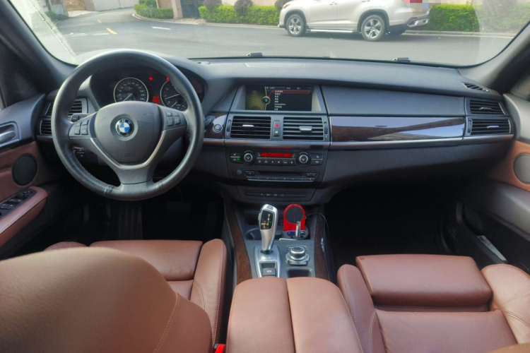 宝马X5(进口) 2013款 xDrive35i 臻享版中控内饰7002