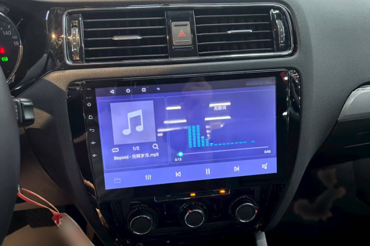 大众 速腾 2016款 230TSI 25周年纪念版中控内饰7002