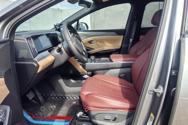 比亚迪 宋L DM-i 2024款 112km 领先型中控内饰7005