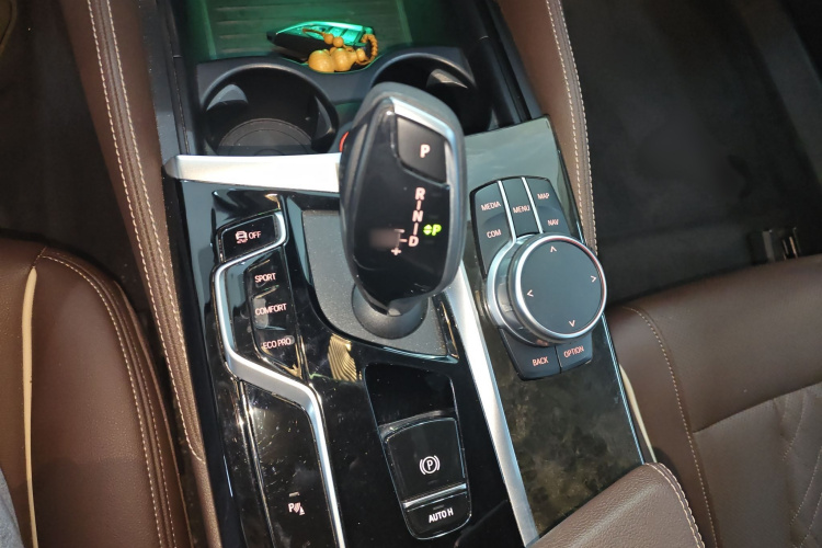 宝马5系 2021款 改款 530Li xDrive 豪华套装局部细节18