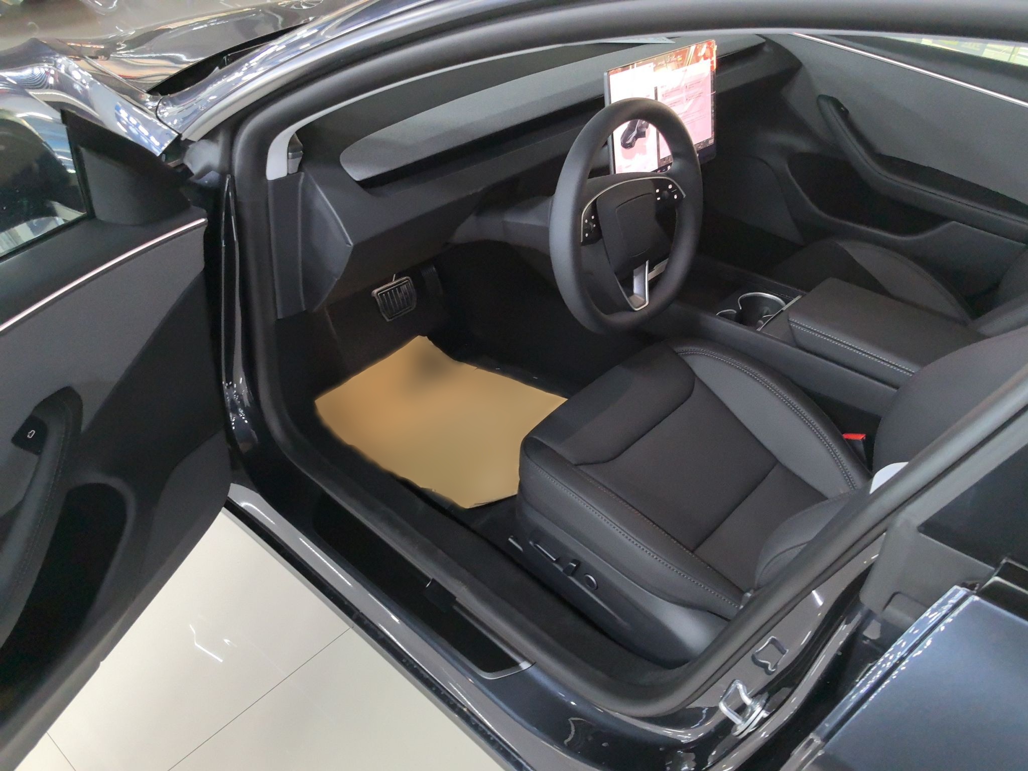 特斯拉 Model 3 2025款 后轮驱动版