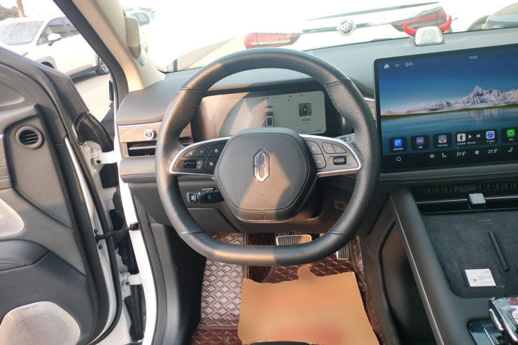 鸿蒙智行 问界M7 2022款 1.5T 四驱旗舰版中控内饰13