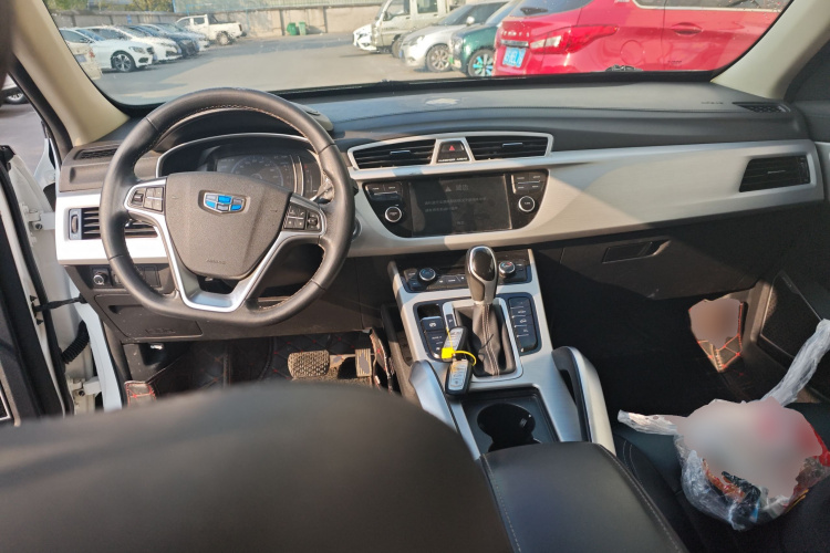 吉利汽车 博越 2016款 1.8TD 自动智联型中控内饰12