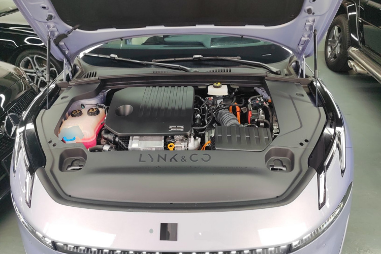 领克07 2024款 EM-P 126长续航智驾Ultra机舱底盘24