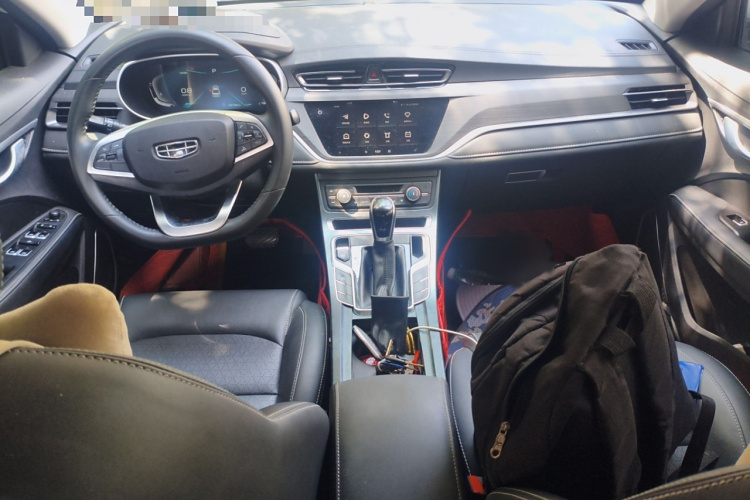 吉利汽车 帝豪 2021款 UP 1.5L CVT向上版中控内饰7002