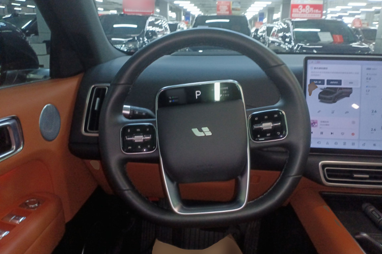 理想汽车 理想L6 2024款 Pro中控内饰13