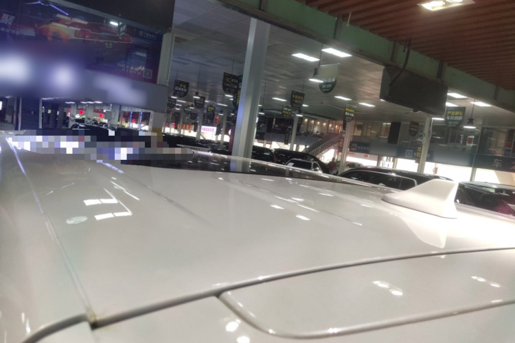 腾势D9 2022款 DM-i 970 四驱尊荣型局部细节57