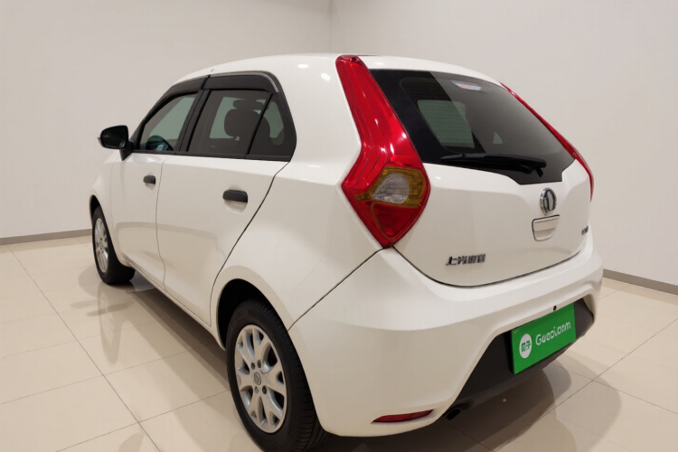 名爵3 2013款 1.3L AMT舒适版车身外观5