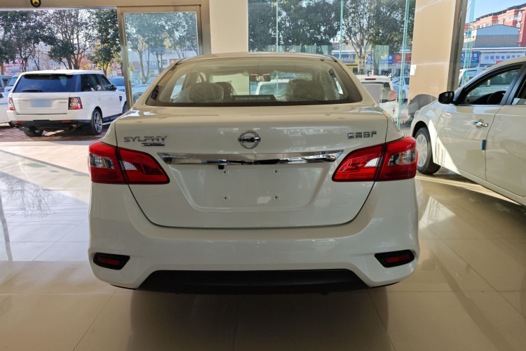 日产 轩逸 2024款 改款三 经典 1.6XE CVT舒适版车身外观6004