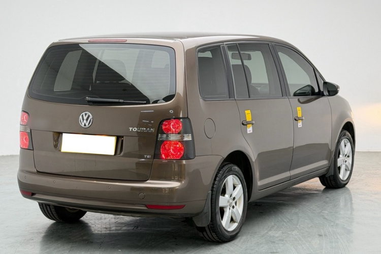 大众 途安 2013款 1.4T 手动风尚版5座车身外观6009