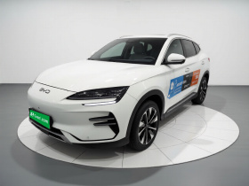 比亚迪 宋PLUS新能源 2024款 荣耀版 EV 520km 尊贵型