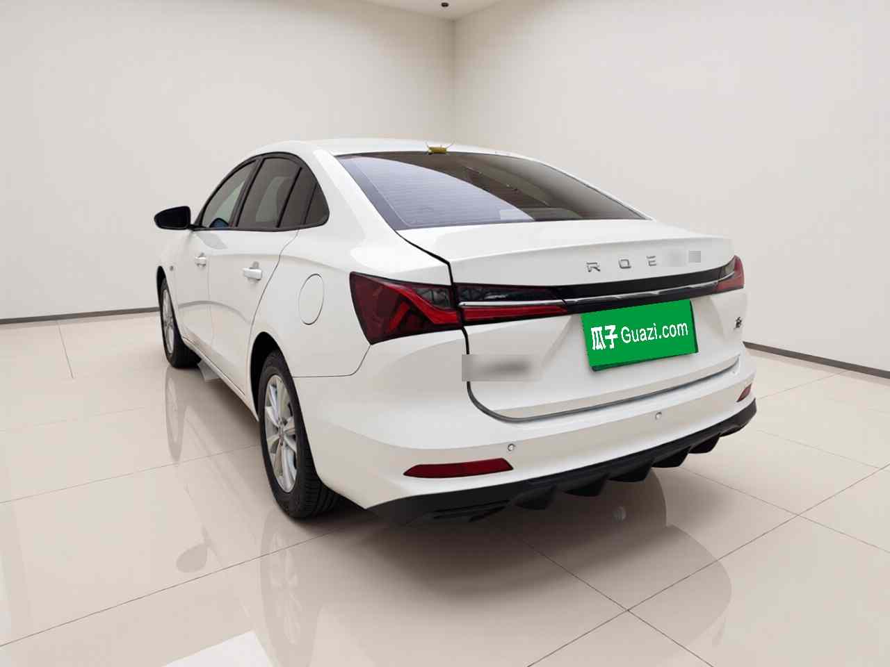 荣威i5 2023款 1.5L 手动舒享版(3)