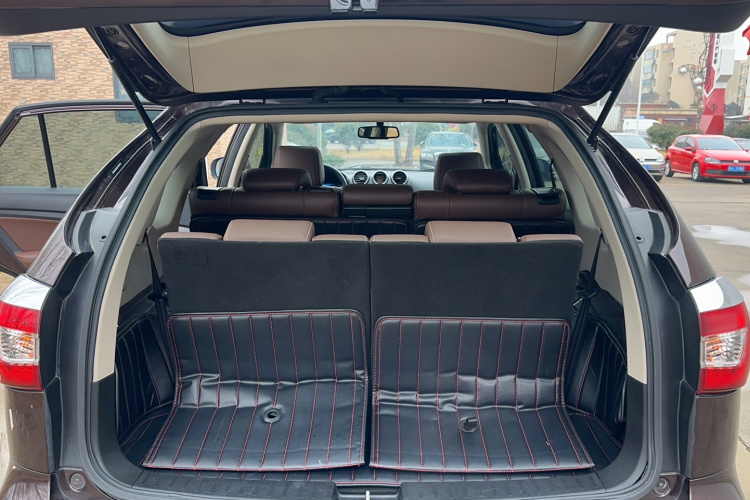 比亚迪S7 2015款 2.0T 升级版 自动旗舰型中控内饰7015