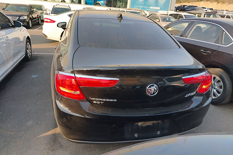 别克 君越 2016款 20T 豪华型车身外观6