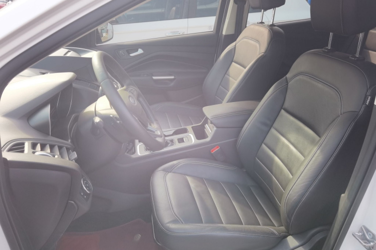 福特 翼虎 2017款 EcoBoost 180 两驱虎跃型局部细节19