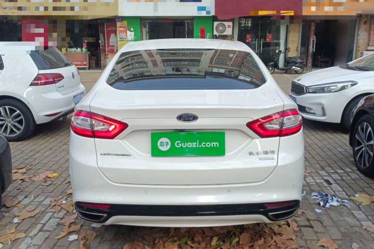 福特 蒙迪欧 2013款 2.0L GTDi200豪华型车身外观6