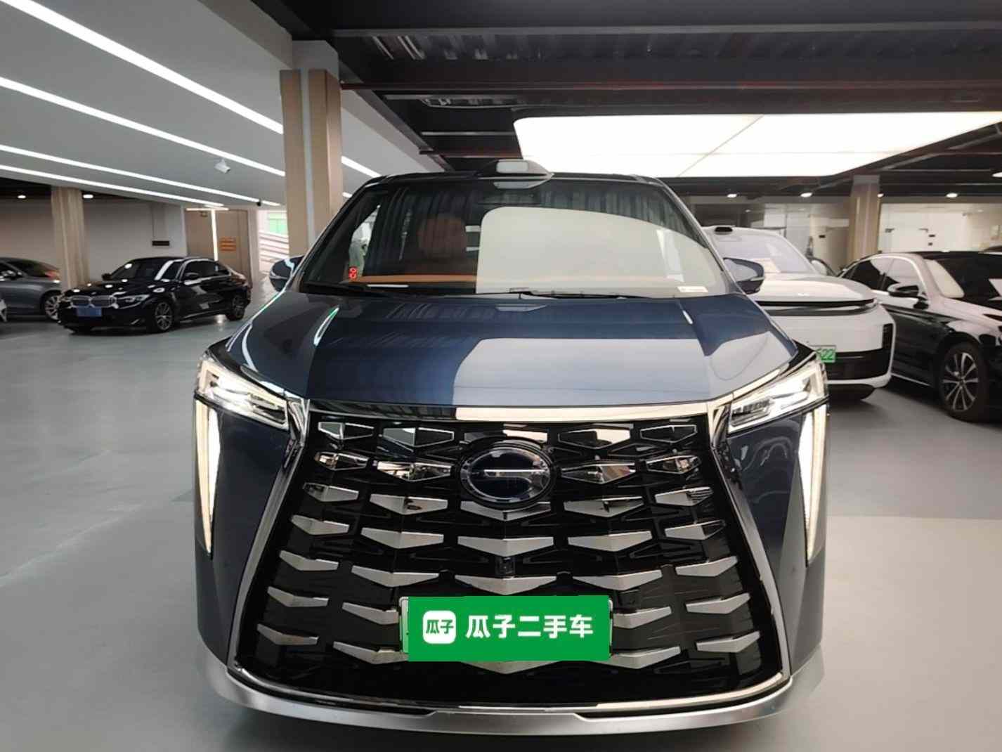 广汽传祺 传祺向往M8 2025款 乾崑系列 Pro 舒享舱(1)
