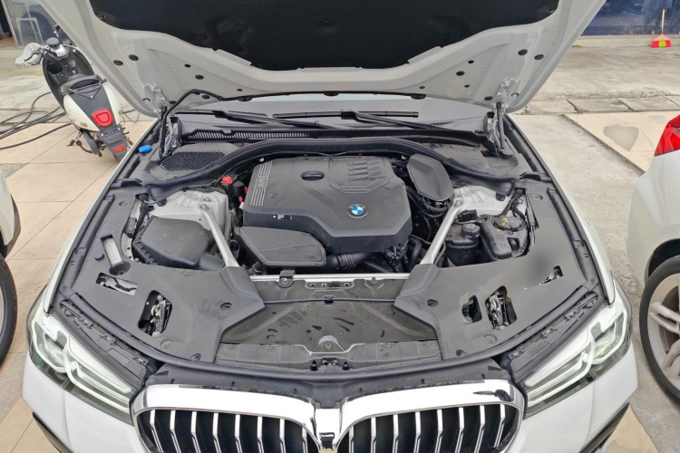 宝马5系 2023款 530Li 领先型 M运动套装局部细节24