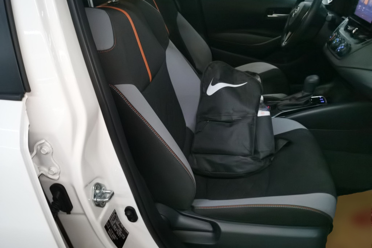 丰田 卡罗拉 2023款 1.2T 先锋版局部细节41