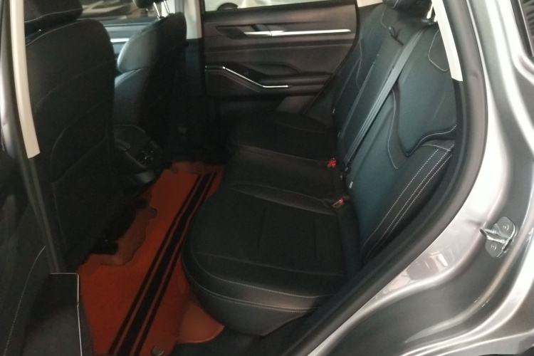 哈弗H6 2022款  第三代 1.5T 自动两驱Supreme+中控内饰21