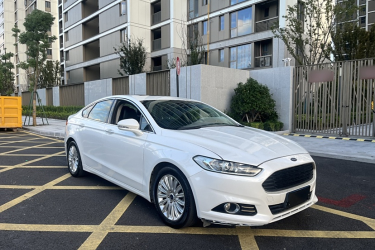 福特 蒙迪欧 2013款 2.0L GTDi200时尚型车身外观6004