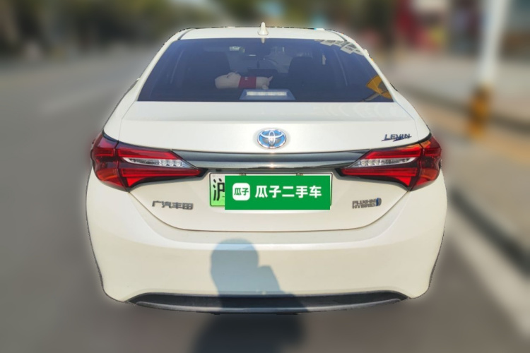 丰田 雷凌双擎E+ 2019款 1.8PH GS E-CVT精英天窗版车身外观6