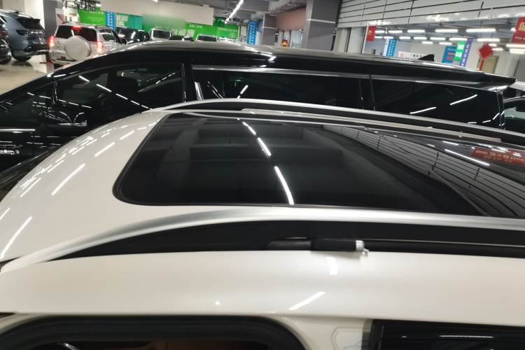 众泰T700 2017款 2.0T 自动旗舰型局部细节57