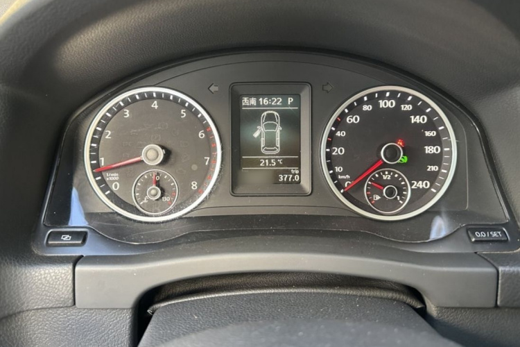 大众 途观 2016款 300TSI 自动两驱风尚版局部细节14