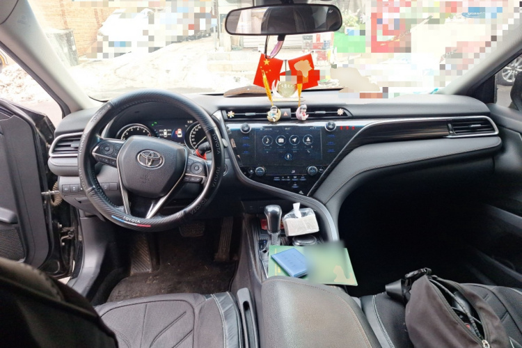 丰田 凯美瑞 2019款 2.5G 豪华版 国V中控内饰12