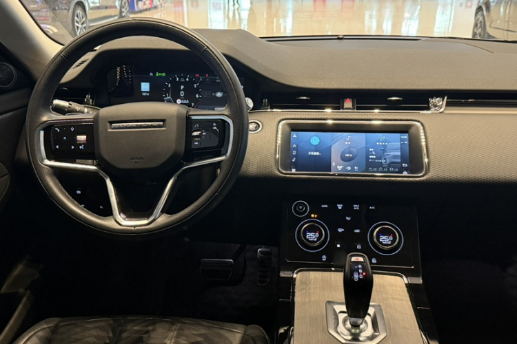 路虎 揽胜极光 2021款 极光L 249PS R-Dynamic S 性能版中控内饰7003