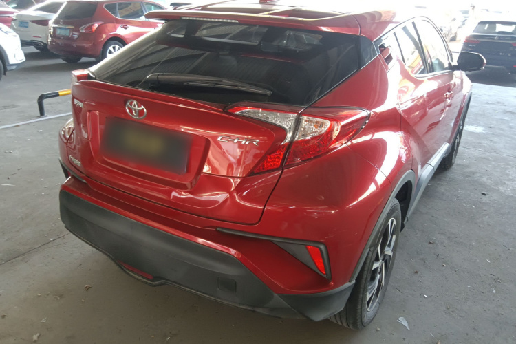 丰田C-HR 2018款 2.0L 领先版 国V车身外观6005