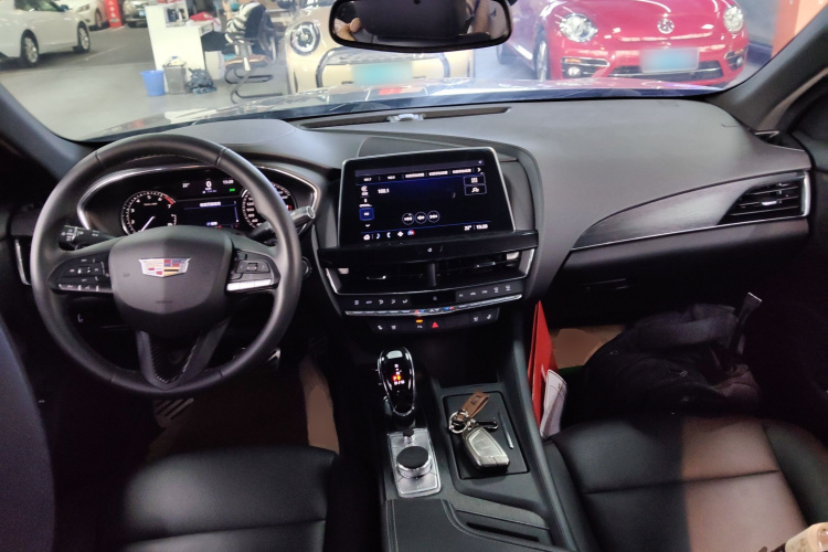 凯迪拉克CT5 2022款 28T 豪华型（标准版）中控内饰12