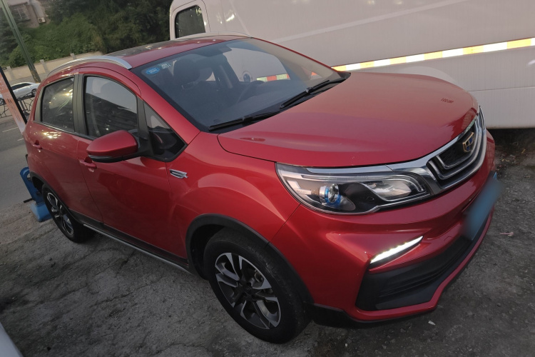 吉利汽车 远景X3 2019款 升级版 1.5L 手动尊贵型车身外观3